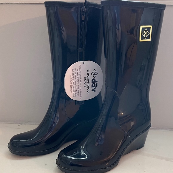däv | Weatherproof Rain Boots with wedge heel - Picture 2 of 5